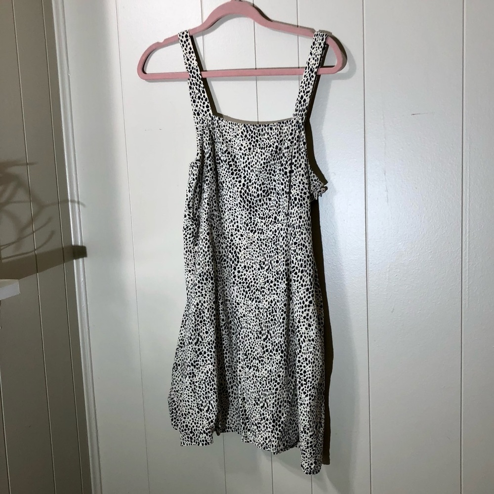 American Eagle Linen Cheetah Print Dress
